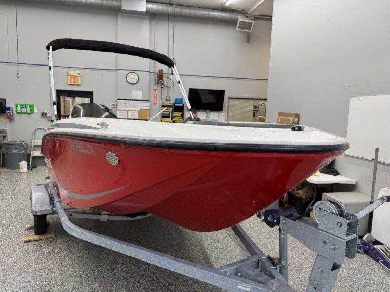 2021 Bayliner M15 US-BLBX2596J021 [photo 23]